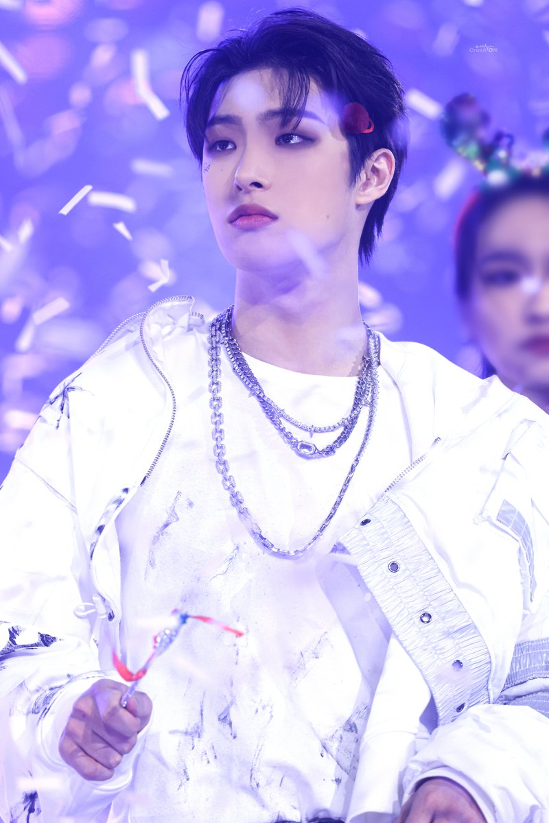 CrushON89's tweet photo. 231225  
SBS 가요대전    

#민기 #MINGI #에이티즈 #ATEEZ #CrushOnMG https://t.co/L2ce10Bj0e