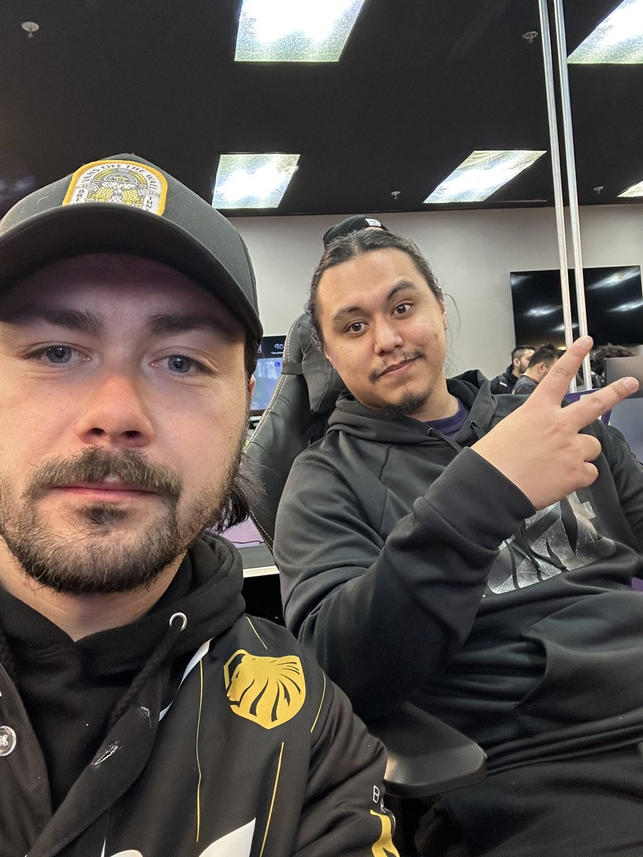 OutbreakCJ's tweet photo. Good Times and Great People! Had a blast at the LVI Lan!
Thanks @mskittycattt for being my Teammate! https://t.co/DImbabSMhg