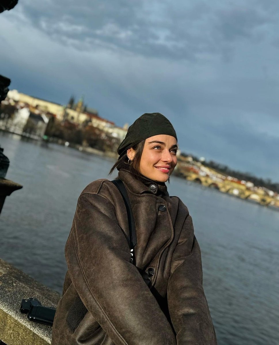 #AyçaAyşinTuran 💙