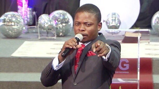 Mbahdeyforyou's tweet photo. Turn to your neighbor and scream “I will not marry rubbish” https://t.co/jmpdV9O1iQ