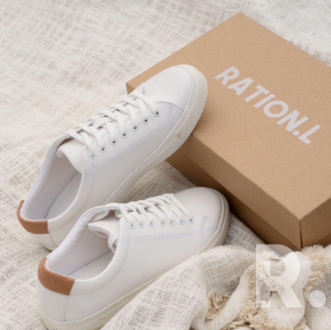 It is never too late to adopt a more organic mindset. Our comfy, stylish and vegan clothing allows you to r.epurpose both your look and conscious habits this Veganuary. 

#VeganFootwear #VeganFootwear #WinterFashion #RationL