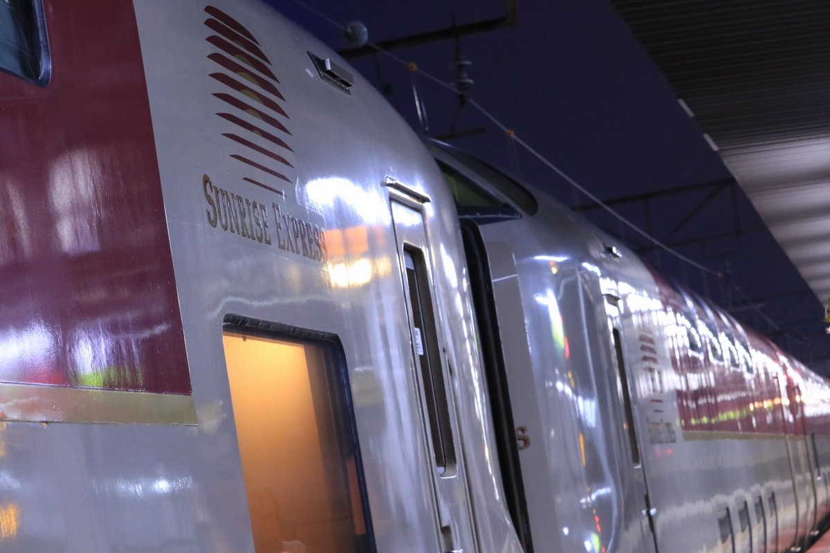 西で撮ってる雑魚です。

#いいねした鉄道ファン全員フォローする