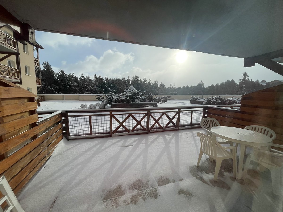 Stef2Rennes's tweet photo. Vacances !!!🌲🌲⛷️🌲🌲🌲🌨️😊 https://t.co/0WQJeBmRd9