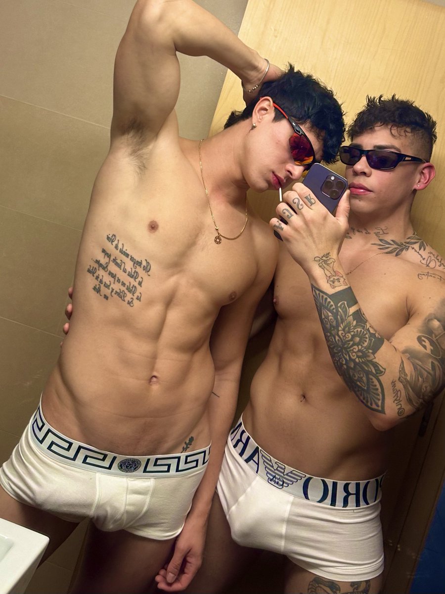jeyjeylg's tweet photo. Would you like to be between the two of us? 😈🔥🔥 @AJOTA_RS 
New video collab with my friend. Go and check 😉
35% off 🚨 https://t.co/xUY5v9YOeR