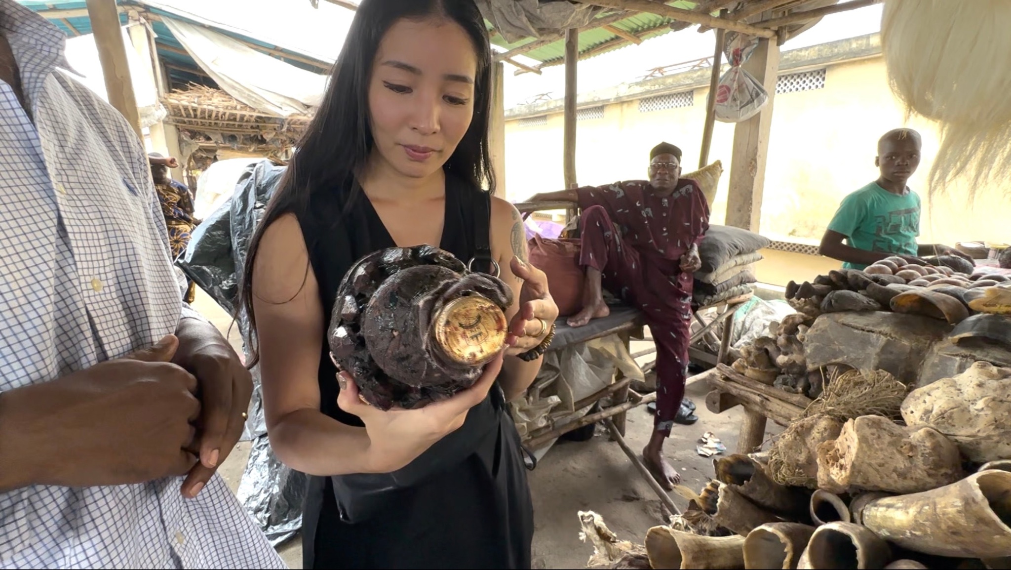モバ 巨頭の祖先像 f_147 – AFRICAN WEB SHOP ン・マ