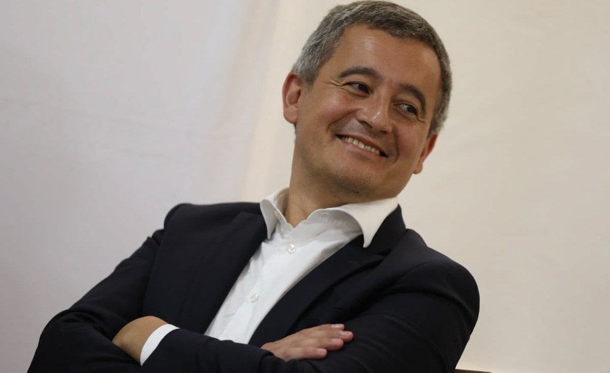 VilainCat's tweet photo. Gérald Darmanin : "Heureusement que les médias sont là pour parler de l'affaire Delon et de la météo au lieu de mes magouilles avec le PSG et le Qatar." https://t.co/PW8k1wdJ1M
