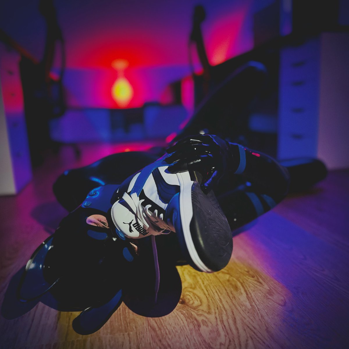 RubberPupSammy's tweet photo. Who else enjoys a good sniff sniff time? 
🤤😈🐶 https://t.co/duYbH774OO