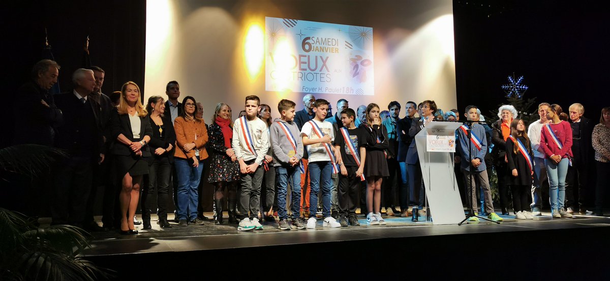 LegionHonneur34's tweet photo. #2024 #smlh34 1ere cérémonie de vœux chez nos partenaires des #prix aux #apprentis de l'Hérault '@Heraultinfos à @VilleCastries, chaleureusement accueillis par la maire Claudine Vassas Mejri https://t.co/ulzGRJSpnO