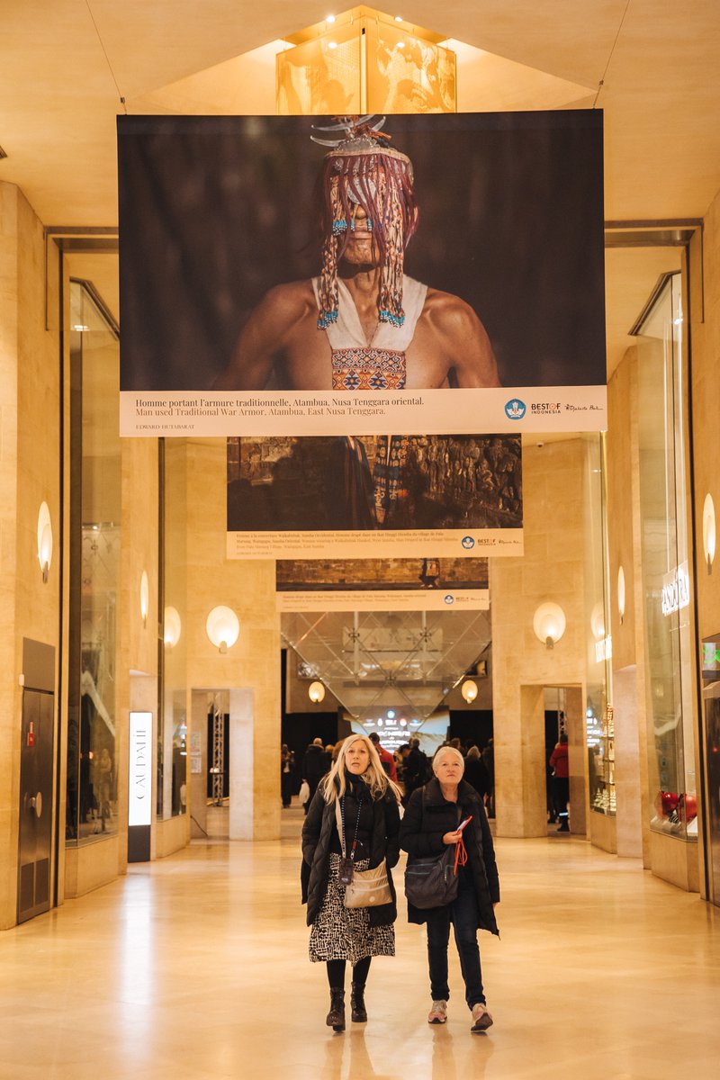 Royal_Group's tweet photo. L'#exposition photo « Indonésie au Carrousel du #Louvre »  sur les richesses de l’#Indonésie prend fin le lundi 8 janvier 2024. Ne ratez pas l’occasion de découvrir les 22 #photographies capturées par le célèbre #artiste indonésien @edo_thejourney

📍 Carrousel du Louvre https://t.co/BZ99Y9rPjp
