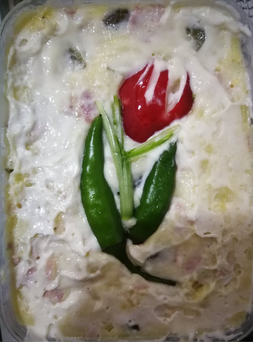 ناهارت الویه باشه اما عشق تووش ریخته باشن!
(با فلفل و ترب 🥴)
😊
#همسرم