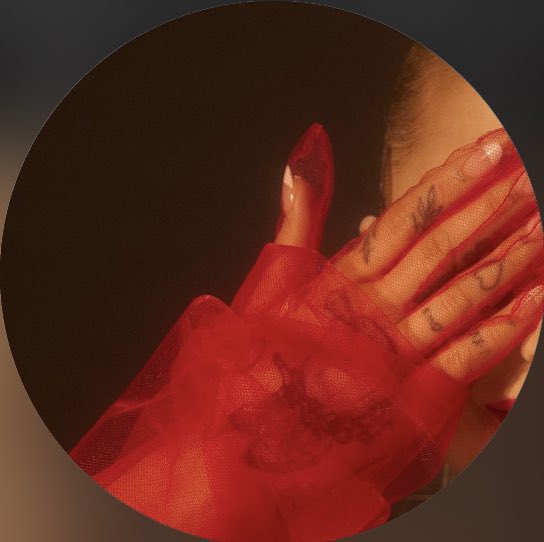 tracklist's tweet photo. YES… AND? Ariana Grande é o assunto mais comentado do Twitter/X no momento 💋 https://t.co/nUt1atnzCy