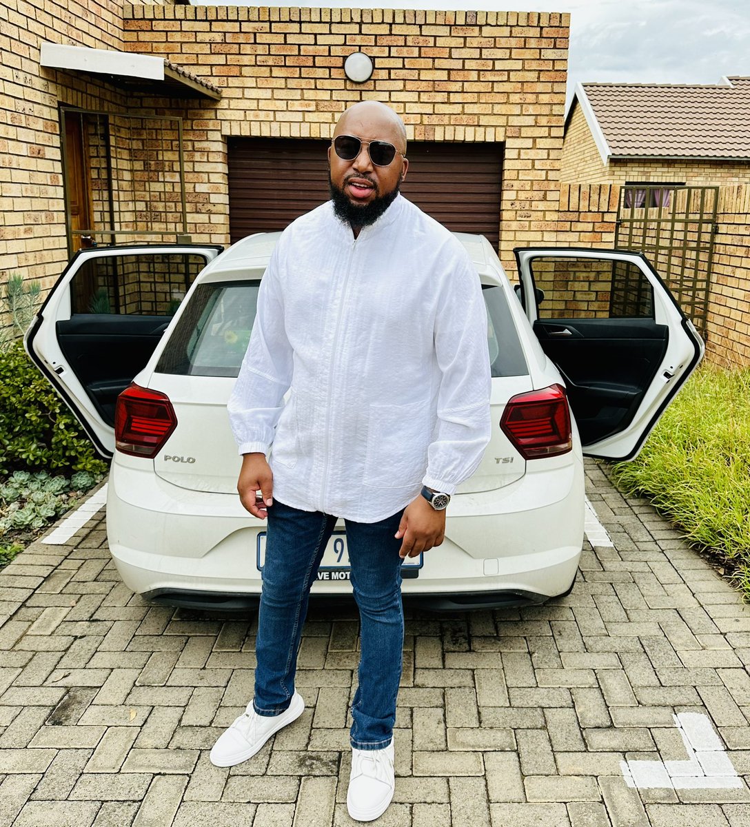 DjloversSA's tweet photo. 🤍🤍🤍 https://t.co/We2LREnn8x