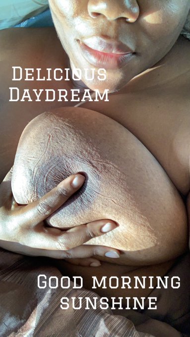 Good morning sunshine ☀️ https://t.co/zgcRzzUglg<a href="/tag/juggs"class="tags"><span>#juggs</span></a><a href="/tag/hugetits"class="tags"><span>#hugetits</span></a><a href="/tag/deliciousdaydream"class="tags"><span>#deliciousdaydream</span></a><a href="/tag/delishda"class="tags"><span>#delishda</span></a>