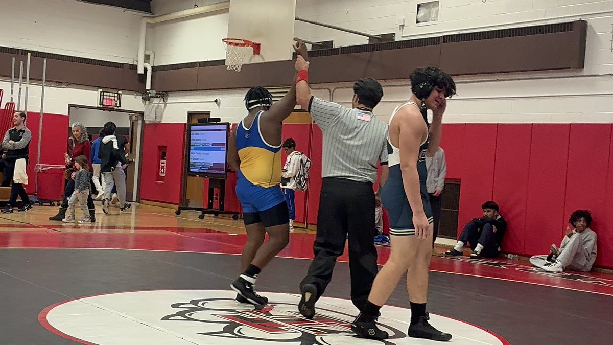 _RRWrestling's tweet photo. The Rough Riders varsity wrestling team took the perseverance to a new level this weekend! After a tough loss Friday night, they go out and earn 9 medals,a 4th place team finish and numerous upsets over top ranked opponents at the Ted Peterson tourn. @SuptWortham @RooseveltUfsd https://t.co/LbuqTM3i94
