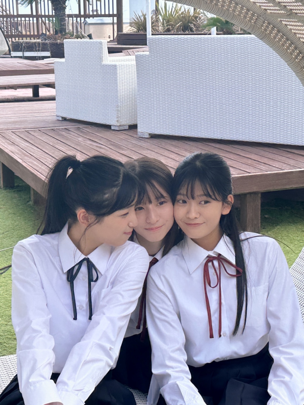 乃木坂46 5期生写真集 あの頃、乃木坂にいた - 女性情報誌