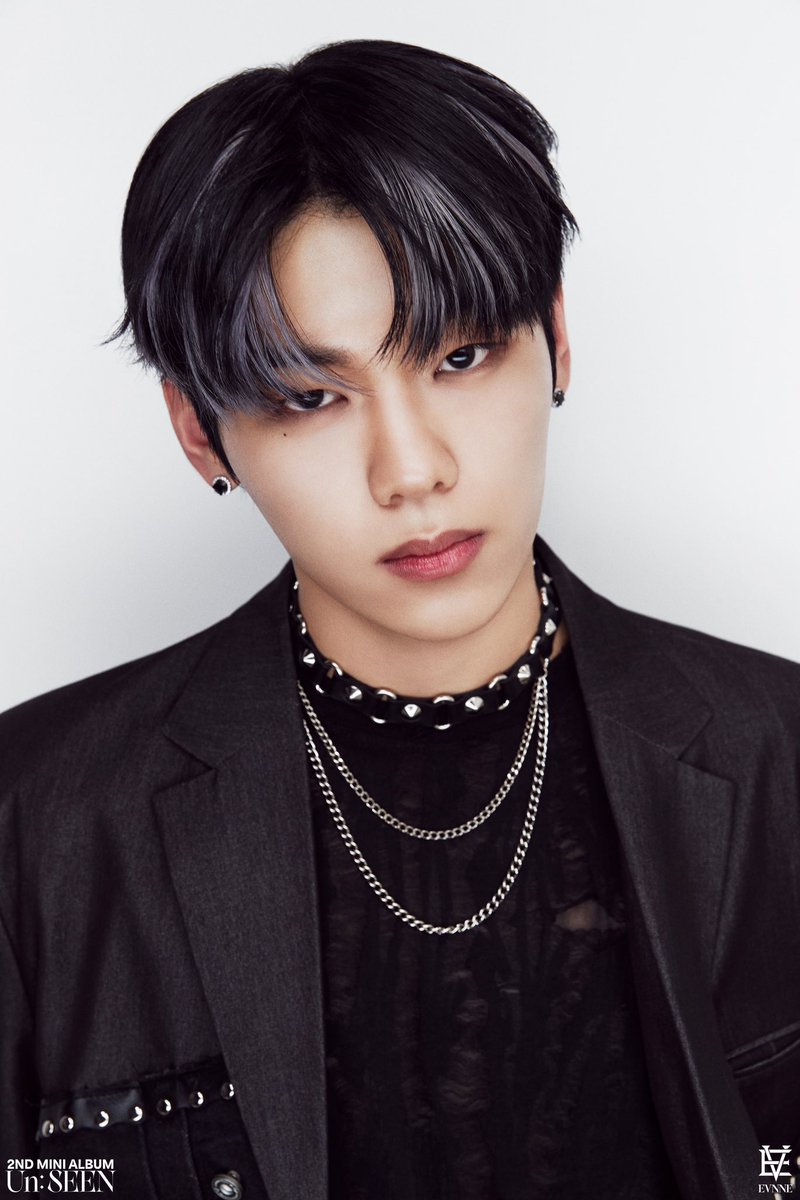 EVNNE_official's tweet photo. EVNNE 2nd Mini Album 
[Un: SEEN]

Concept Photo RASCAL portrait ver.
#이정현 #LEEJEONGHYEON

#EVNNE #이븐 
#Un_SEEN 
#20240122_6PM https://t.co/4qV4rWbiE6