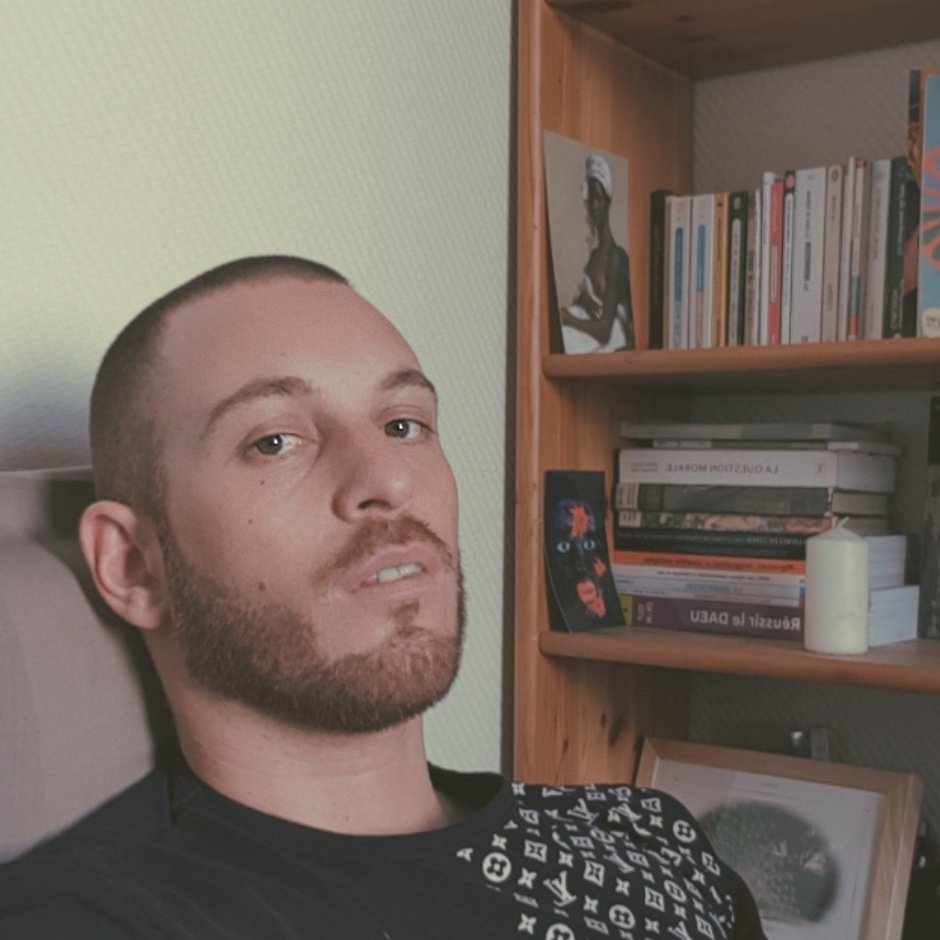 DylanSchutt8's tweet photo. #NouvellePhotoDeProfil https://t.co/4wymE7iY7E