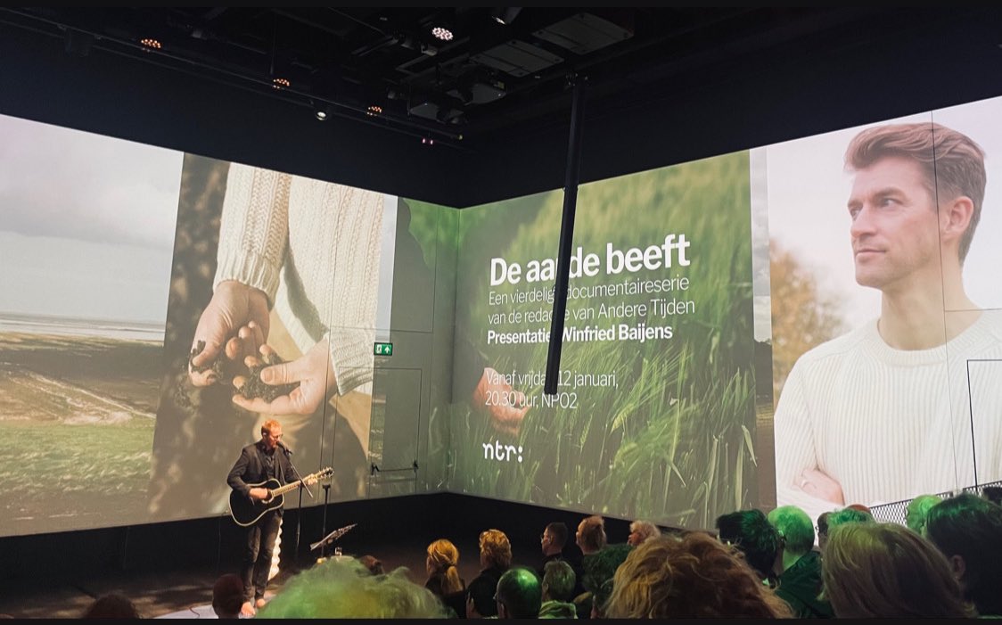 Vandaag werd de 1ste aflevering van de docuserie ‘De aarde beeft’ getoond in <a href="/forum_groningen/">Forum Groningen</a> 📺 Mooie beelden en verhalen uit Groningen samengebracht door <a href="/winfriedbaijens/">Winfried Baijens</a> en team <a href="/omroepntr/">Omroep NTR</a>. Vanaf 12 januari is de serie te zien op NPO2 om 20:30 📢