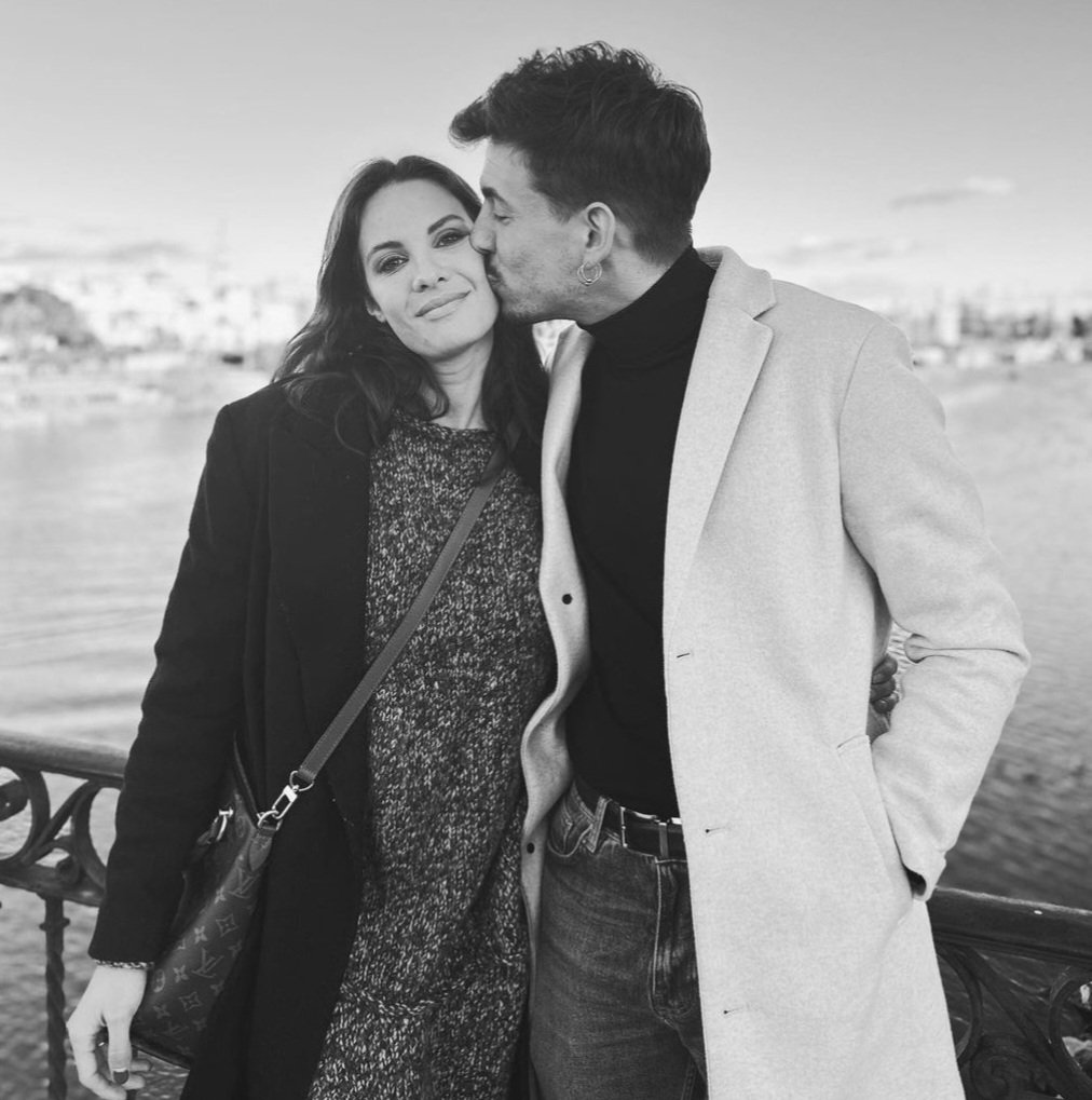FBI95366692's tweet image. Si me dieran la oportunidad de pedir tres deseos...
Te pediría tres veces a ti... ♥️
#Jessingo7E