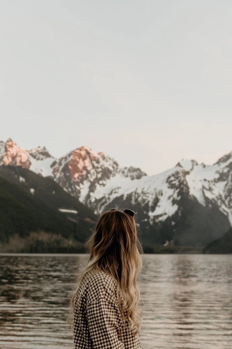 EllieV379's tweet photo. Girls are not afraid of suffering, not afraid of hardship, not afraid of poverty, only afraid of loving the wrong person, marrying the wrong husband, and most afraid of being betrayed by the person they love the most.💔💪 #FearlessHeart https://t.co/PslpzCbbcn