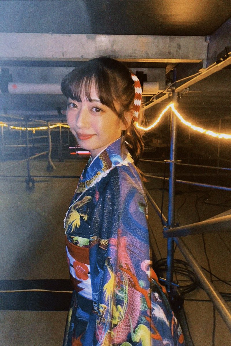 mayama__rika's tweet photo. #新春大学芸会2024
ありがとうございました☺️🎍

皆さんのおかげで楽しい
2日間になりました！
たくさんお顔が見れてすごく満足です😌

辰年という事で高みを目指す一年に…🐲✨
一緒にのぼっていこうね！ https://t.co/GAmT1eUgLD
