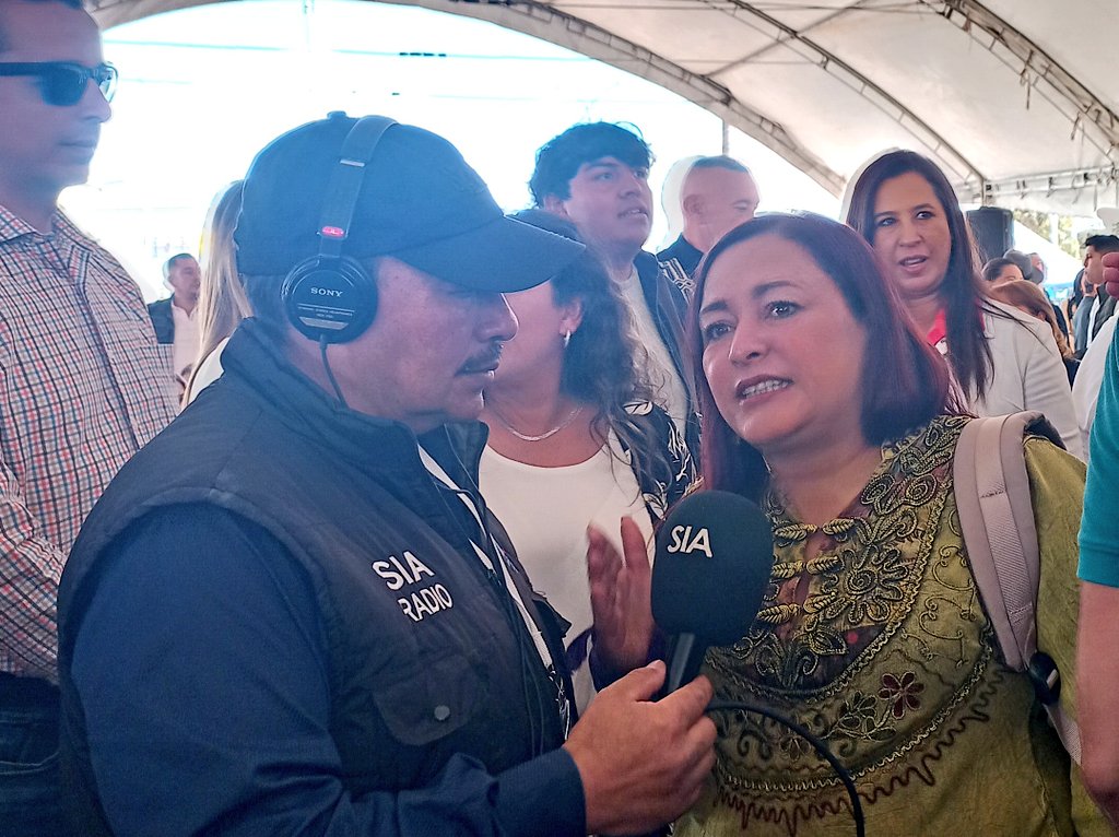 siaradio's tweet photo. #SIAPresente | En los #DiálogosComunitarios construyendo el #PlanDeDesarrollo con el Gobernador .@JorgeEmilioRey, en el municipio de @AlcaldiaDeZipa

@SoledadTamayoT @RafaelTamayoT #AlexPrieto @MaAngelicaGomez @AsambleadeCund https://t.co/W0IWiJ0PPY