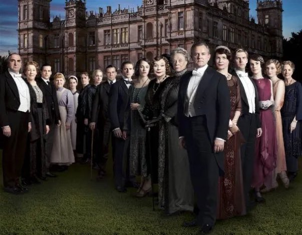 SaveRedlandLibr's tweet photo. 11:20am to 4pm TODAY on #ITV3
From 2012, s3 Eps 5, 6, 7 & 8 of #PeriodDrama 📺 “Downton Abbey” directed by #JeremyWebb/ #DavidEvans & written by #JulianFellowes
🌟#HughBonneville #JessicaBrownFindlay #LauraCarmichael #JimCarter #BrendanCoyle #MichelleDockery #PhyllisLogan https://t.co/N07TpAqy2H