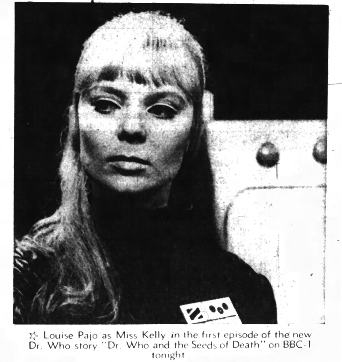 Doctors_Beard's tweet image. Jan 25, 1969 - Evening Chronicle - A promotional picture of Louise Pajo as Miss Kelly for the next Doctor Who story, "The Seeds of Death".
#DoctorWho #TheSeedsOfDeath #LouisePajo #EveningChronicle #throwbackThursday