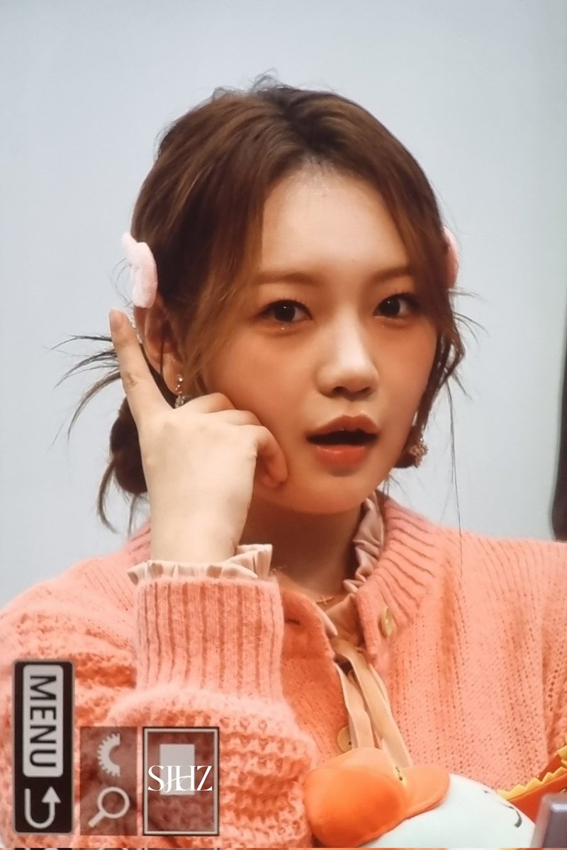 soju_hanzan's tweet photo. 240107 팬사인회 소희 Preview #1

#로켓펀치 #RocketPunch #소희
@RocketPunch @RocketPunchJP https://t.co/ikUG7jqWRQ