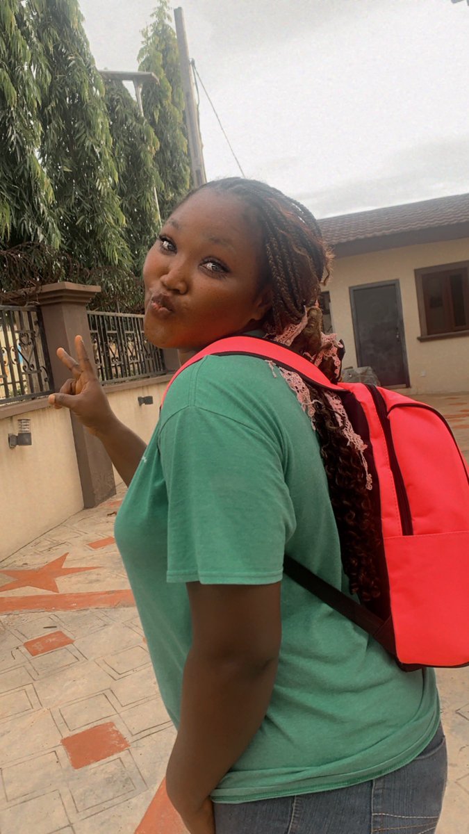 OlaideKoleosho's tweet photo. Every student that carries polybag to school in osogbo will own a #creatinghappiness bag and basic school needs this year. So help us God Amen 🙏 https://t.co/B72CG7Q8eS