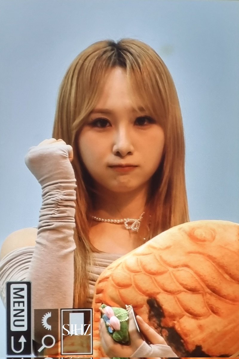 soju_hanzan's tweet photo. 240107 팬사인회 쥬리 Preview #2

#로켓펀치 #RocketPunch #쥬리
@RocketPunch @RocketPunchJP https://t.co/4t2eUalJ0l
