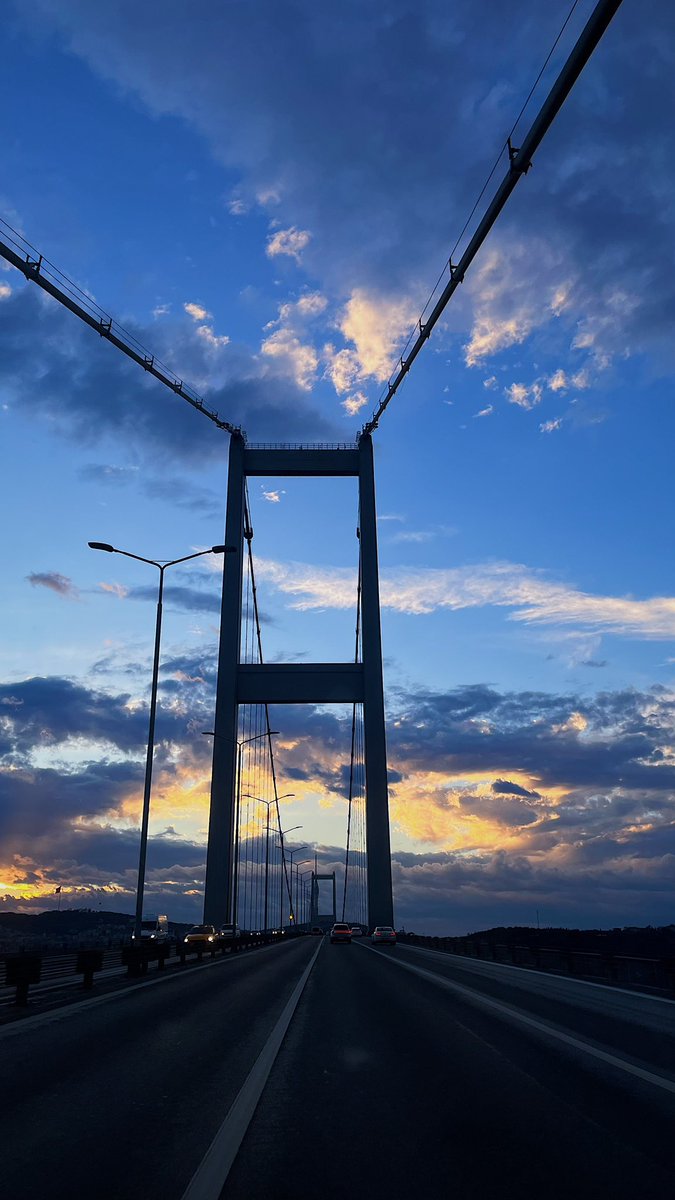 okbond07's tweet photo. İkisini de dene tarafını seç :) https://t.co/kLstgLyGBp