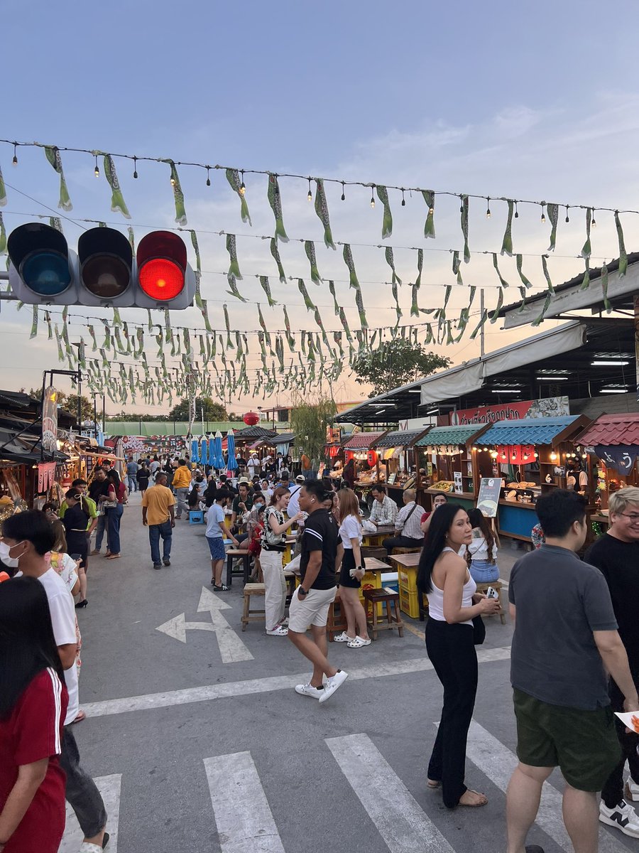 Pat Comer tweet media