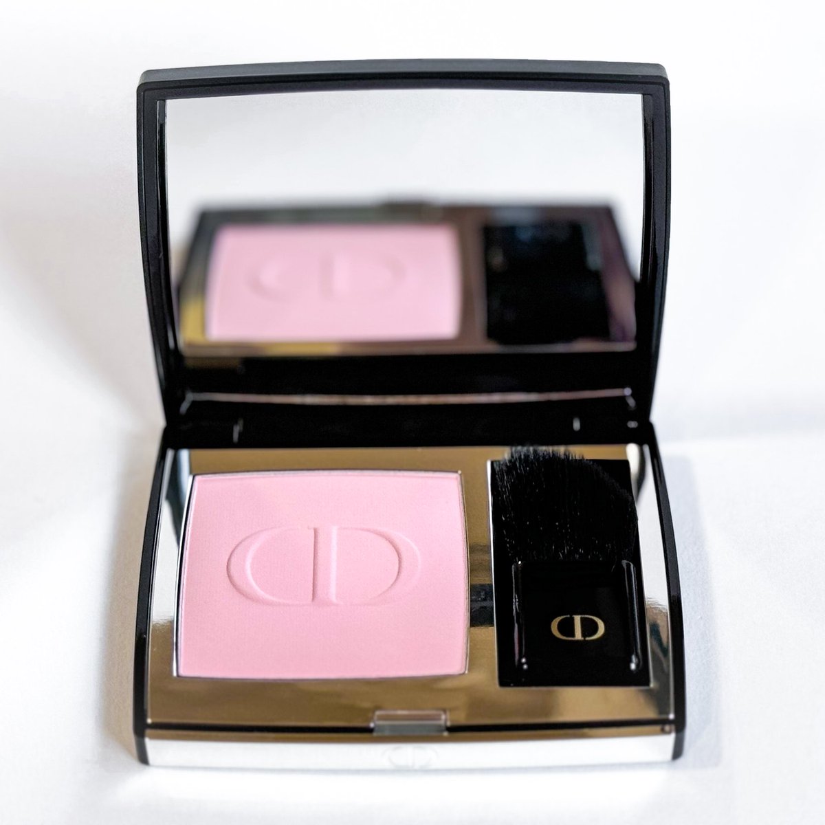 Diorの伊勢丹限定チーク、#280 ローズ ポプリン マット 迷ってたけど1
