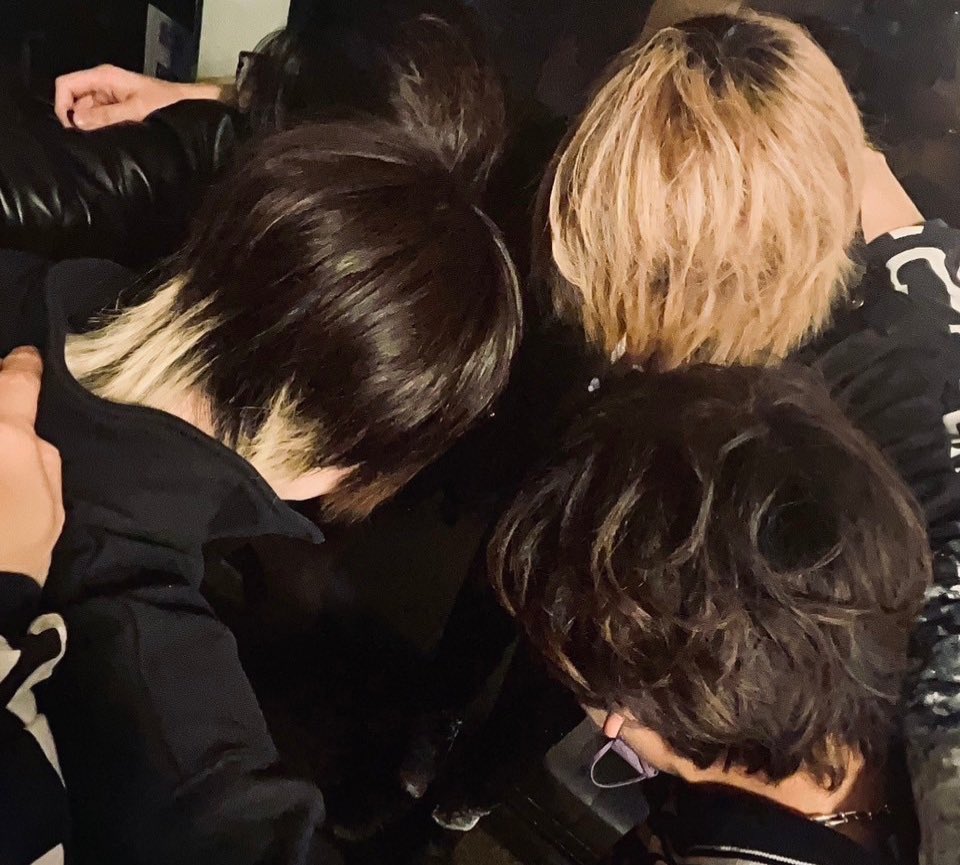 official_SheepS's tweet photo. 【🐑LIVE情報🐑】

SheepS 2024年1発目のライブ🐑🎶

【日程】2024.1.14 (sun.)
【会場】THUNDER SNAKE ATSUGI
【⏰】OPEN 17:30 / START 18:00
【🎫】¥3,500 (+1d)

来週の日曜日は厚木でお待ちしてます！
さらに主催も！！
各公演のご予約はDMまで🎫

#SheepS 
#日曜日だし邦ロック好きと繋がりたい https://t.co/QSmR8jVr6H