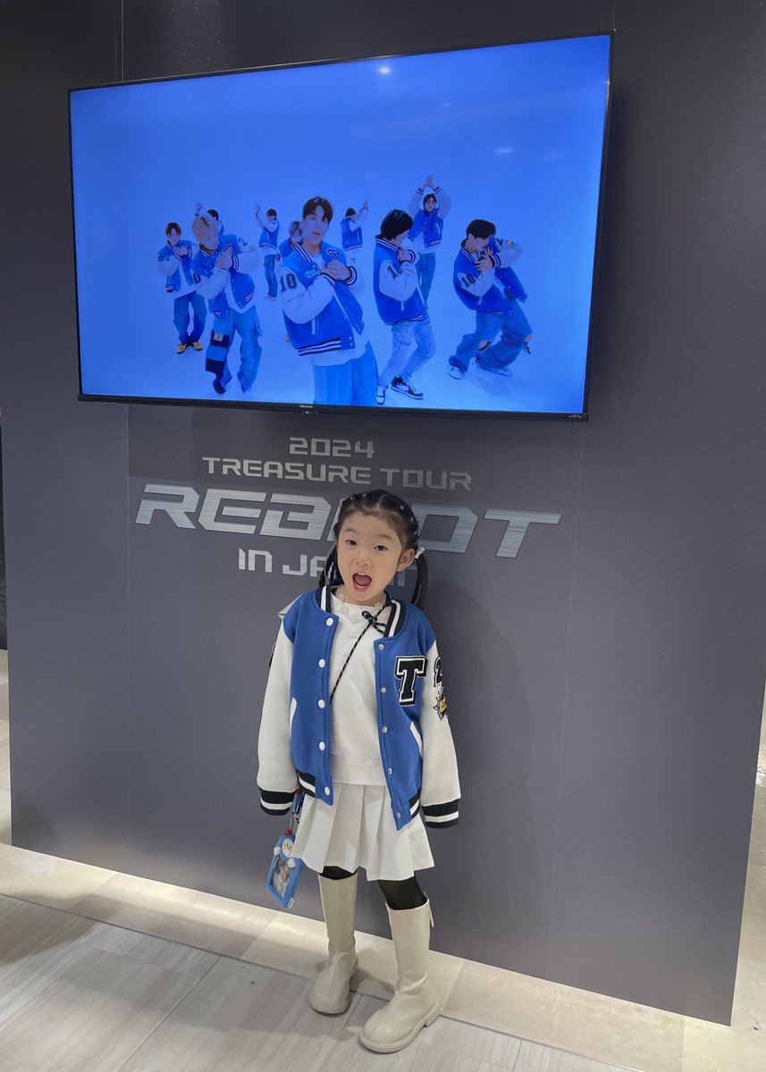 maururan's tweet photo. 2024/01/07
REBOOT POPUP STORE 💎

今日はポップアップに行ってきました🩵
今日もトゥメの皆さんにたくさん可愛がって頂いて終始ルンルン🎶でした😂

ありがとうございました🥹✨

#TREASURE_REBOOT #TREASURE
#JEONGWOO #박정우 https://t.co/rW0ETWHaLh