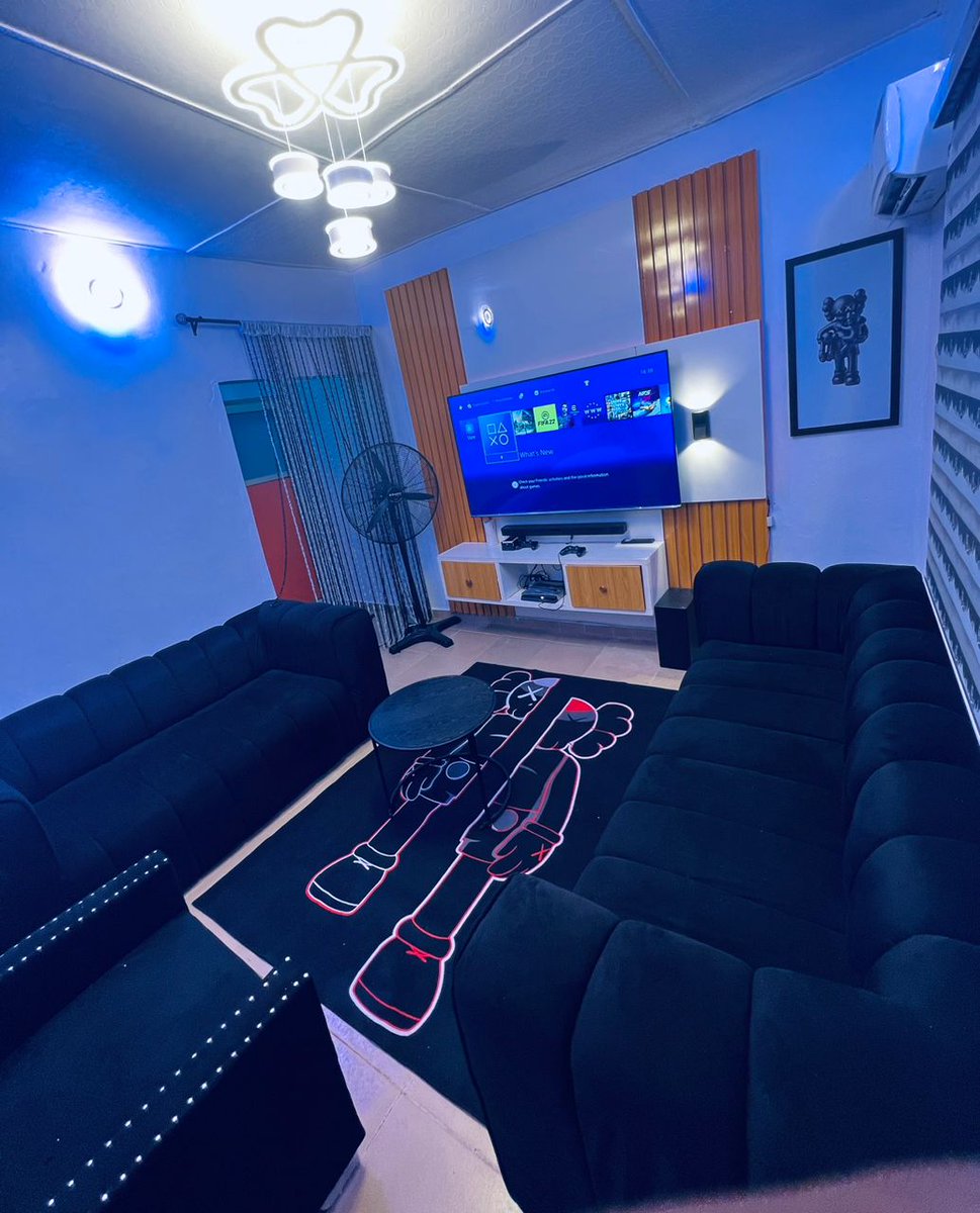 mos_interior's tweet photo. @Letter_to_Jack We're a reputable Painting and Decorating brand. Our team is both technically skilled and highly professional. We would be delighted to work on your spaces/properties and can guarantee to provide top-notch service(s). https://t.co/gE0AFYS6un