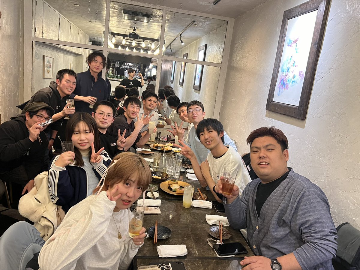 joexxxxxxx's tweet photo. KANPAIで新年会！ https://t.co/gzndDL6whT