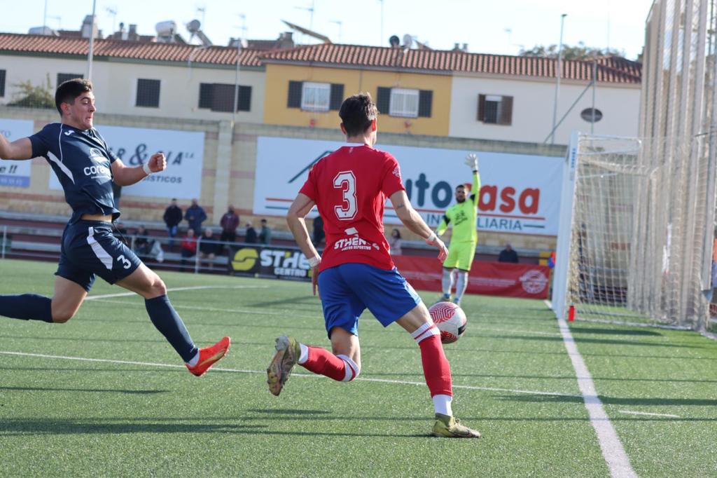 _Doshermanascf's tweet photo. ⏰ 55' | Se suceden los primeros cambios cuando llegamos al minuto diez de la segunda mitad.

📸: Fran Arroyo 

#DosHermanasCFArahal 2-0
#LaHistoriaContinúa https://t.co/2dpS6tTPbl