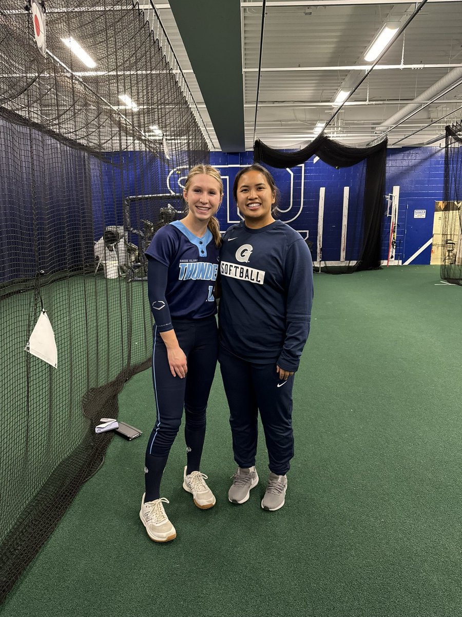 On way home from a great camp with @HoyaSoftball . Thank you for the great instruction @HoyasCoachPat @gabrielaelvina I learned a ton! @RITG16unational @thunderjam134 @BobRossiRITG