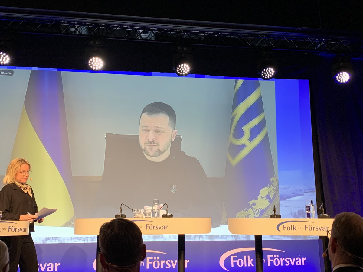 Strong opening of #folkochforsvar conference in Sälen with a speech by President ⁦@ZelenskyyUa⁩. Urging continued solidarity and support. #slavaukraina