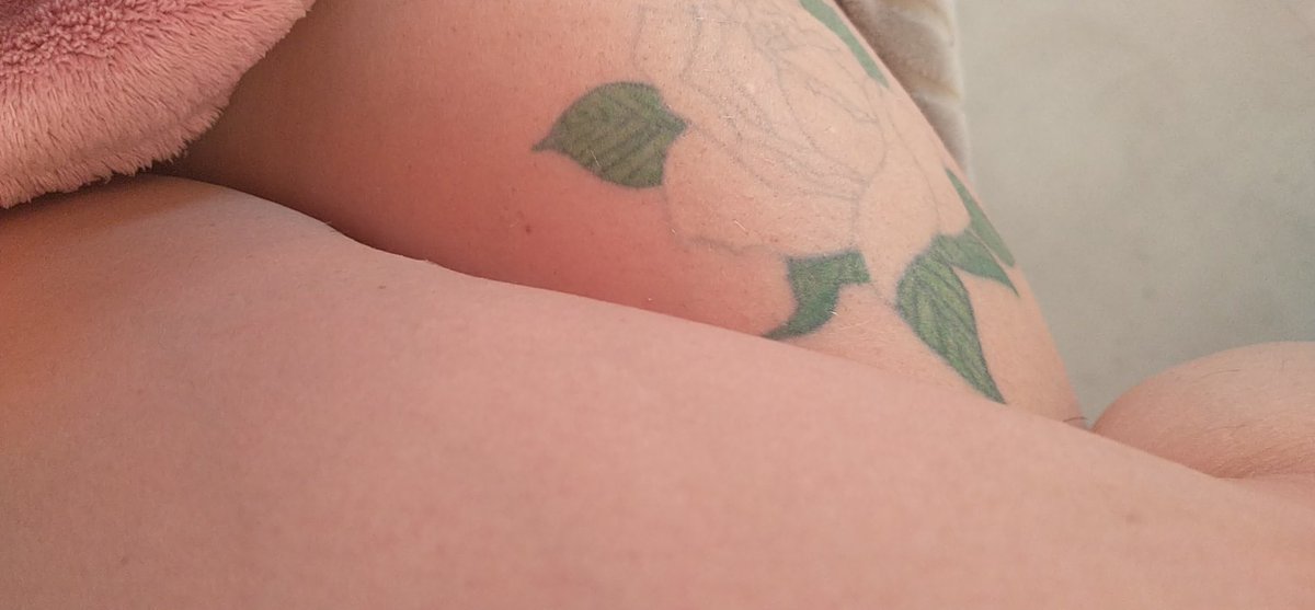 OFanscutiepie's tweet photo. SUBSCRIBE ? 
40% off this week ! 
For the next ten subscribers hurry 😘🥰
https://t.co/9HRENKd33b

#onlyfansgirl  #new #discount #SubscribeNow  #youthere #takerequest #dm #baby #joinme https://t.co/xwQ9S98xxu