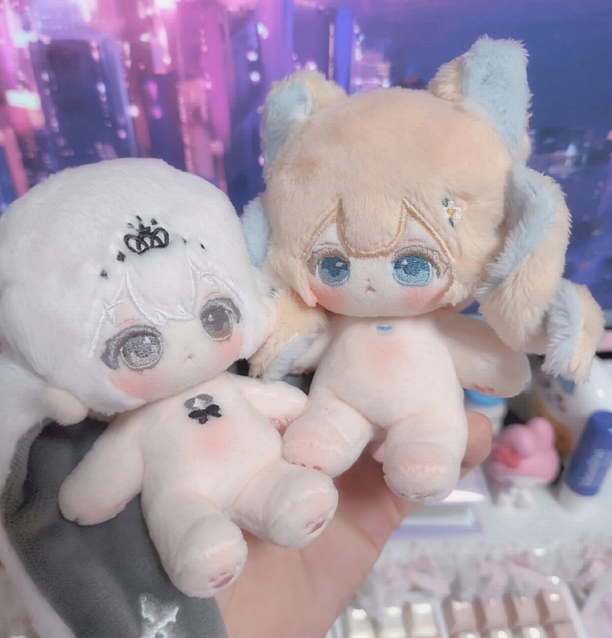 ⋆ M ⋆ on X: 