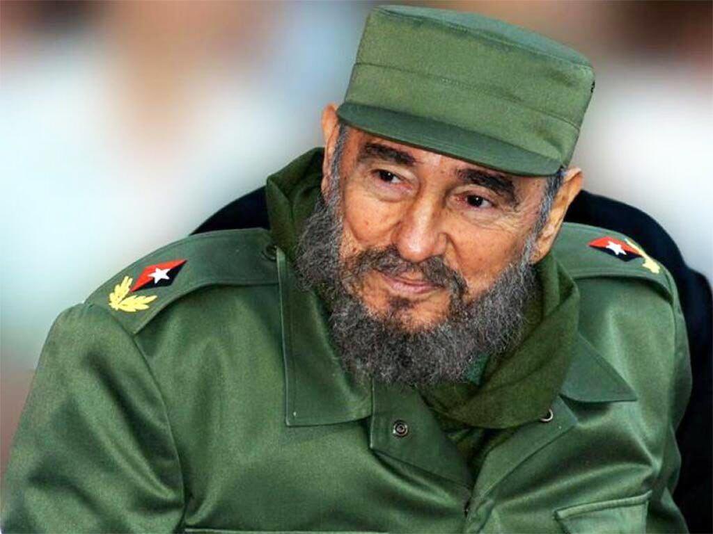 BrunoRguezP's tweet photo. “La Revolución es, antes que todo, ese anhelo de hacer el bien a todos los seres humanos; el anhelo de hacer el bien al pueblo, el anhelo de hacer el bien, siempre el bien, nunca el mal”. FIDEL

#FidelPorSiempre https://t.co/8g30L01W2M
