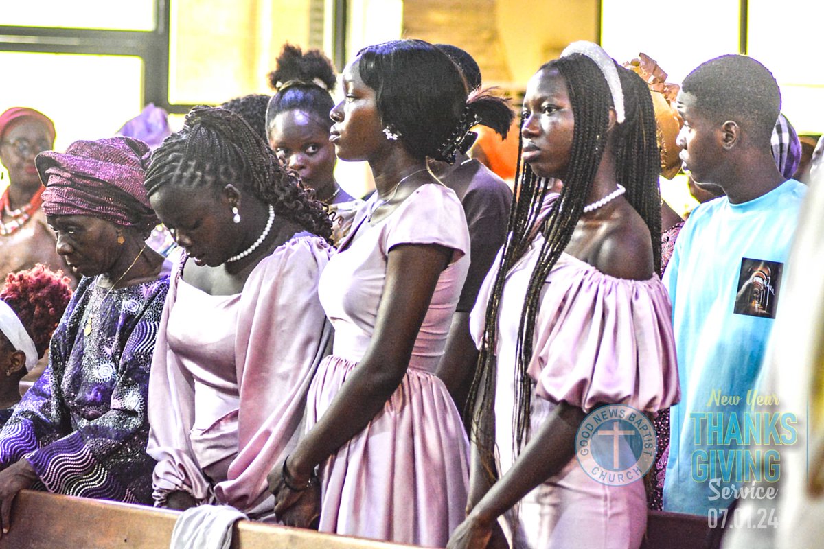 GnbcLagos's tweet photo. A special Sunday to give thanks for the year behind us and the one ahead. Wishing you a blessed and joyous New Year's Thanksgiving!
#doingexploitsforGod
#prayerweek
@gnbc_lagos https://t.co/hUAIUpdCP2