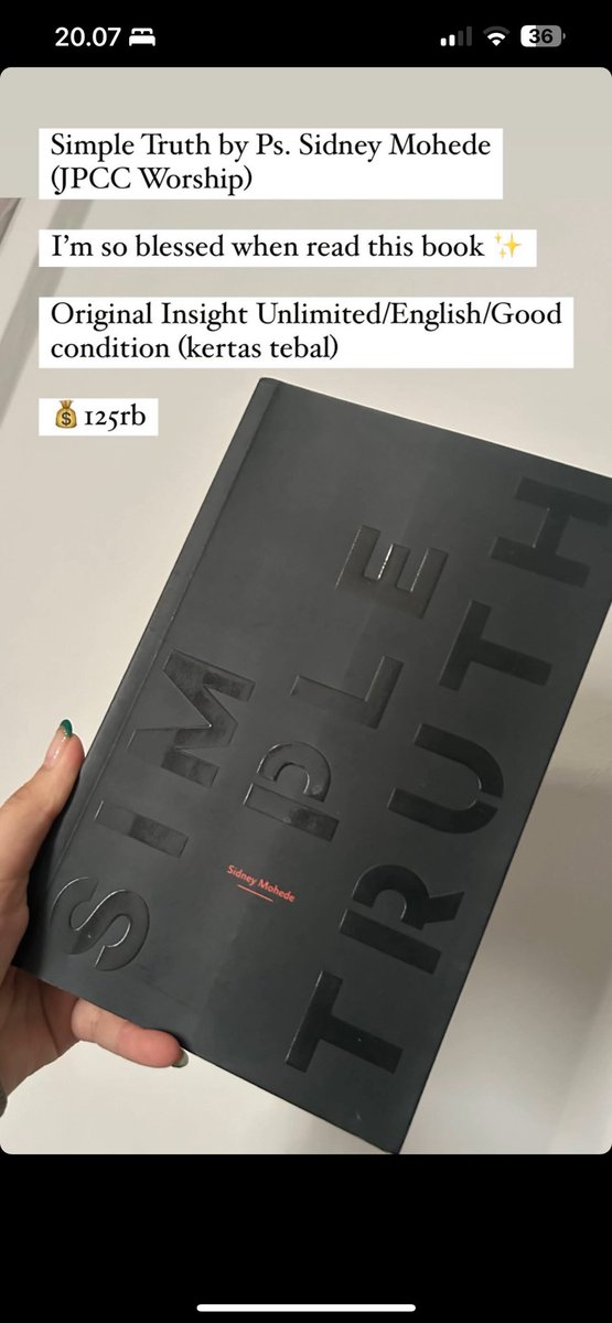 efnafff__'s tweet photo. WTS Preloved Buku 
Semuanya koleksi pribadi, aku jual aja karena mau ngosongin rak hehe 

Detail ada di foto ya.. boleh nego atau tanya ke dm ya 🥰

Dom Banjarmasin 👋🏻🤗

#wts #preloved #wtsbuku https://t.co/ZL2rGIBWPd
