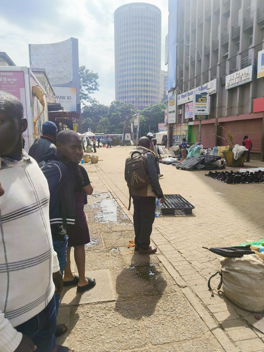 MajimajiKenya's tweet photo. Pole Baba, Nairobi Cake Tear gassed. Happy 79th Birthday
#BabaAt79 @RailaOdinga https://t.co/u5FwCKkMzw