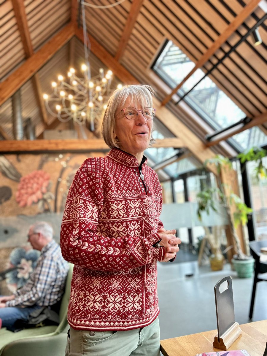 Dank aan leden, mede-raadsleden en bestuur voor jullie aanwezigheid op het nieuwjaarsontbijt van D66 Voorschoten. 
2024 staat voor ons in het teken van verbinding en positiviteit.

Wil je meepraten, meedoen of meeluisteren? Altijd welkom.Stuur even een dm.

Een mooi 2024💚