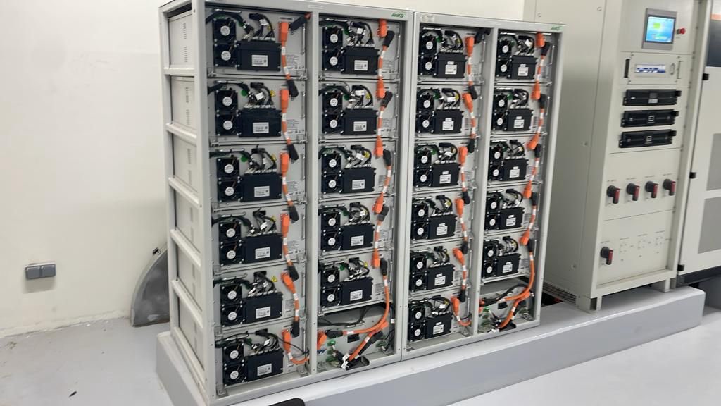EnergySecond's tweet photo. Second Energy has awarded  an operation and maintenance solar project in #neom. Solar System with Dc capacity 800 kw DC with battery and Energy storage systems 1.5 Mwh
 #energy #Saudi #GCC #Khobar #Dammam #green #panel #vision2030 #KSA #photovoltaic #solar #Riyadh https://t.co/ytVIyX1T8Y