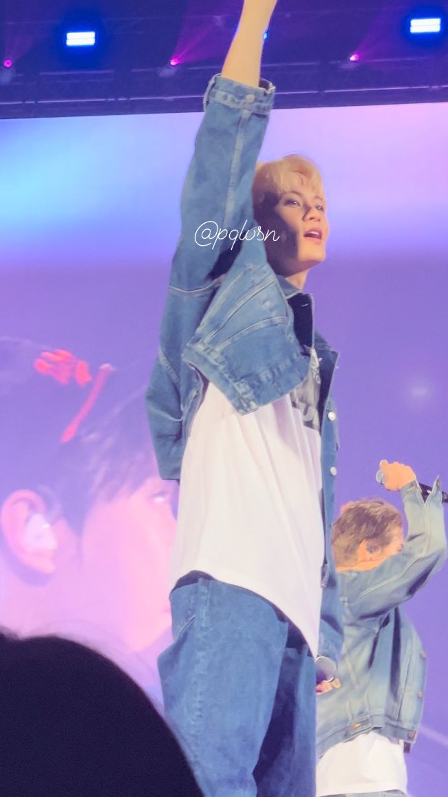 LOOKSMKL's tweet photo. thank you for today, mark🤍 https://t.co/15HpltyULU
